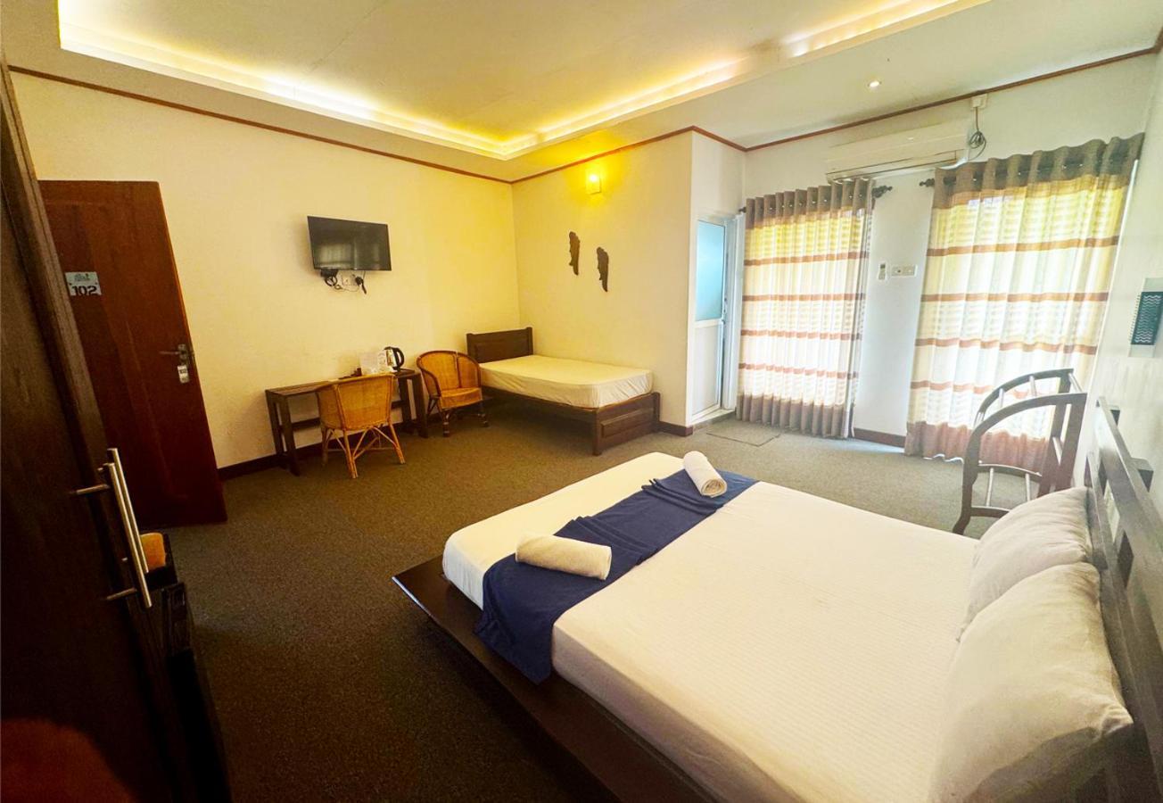 Nico Lagoon Hotel Negombo Kültér fotó