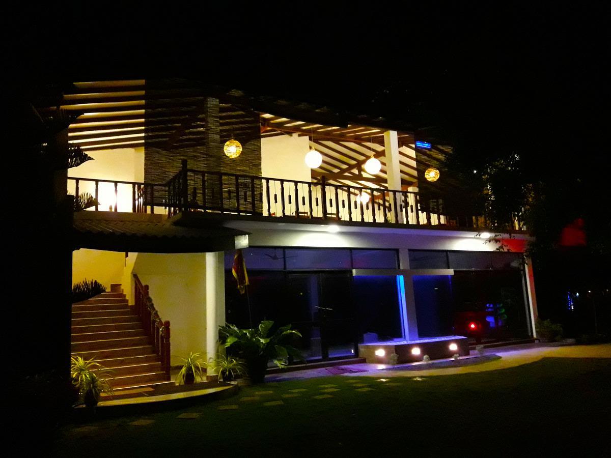 Nico Lagoon Hotel Negombo Kültér fotó
